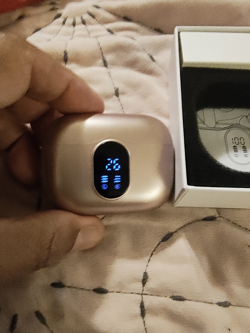Wireless Earbuds Charging Case - Rose Gold